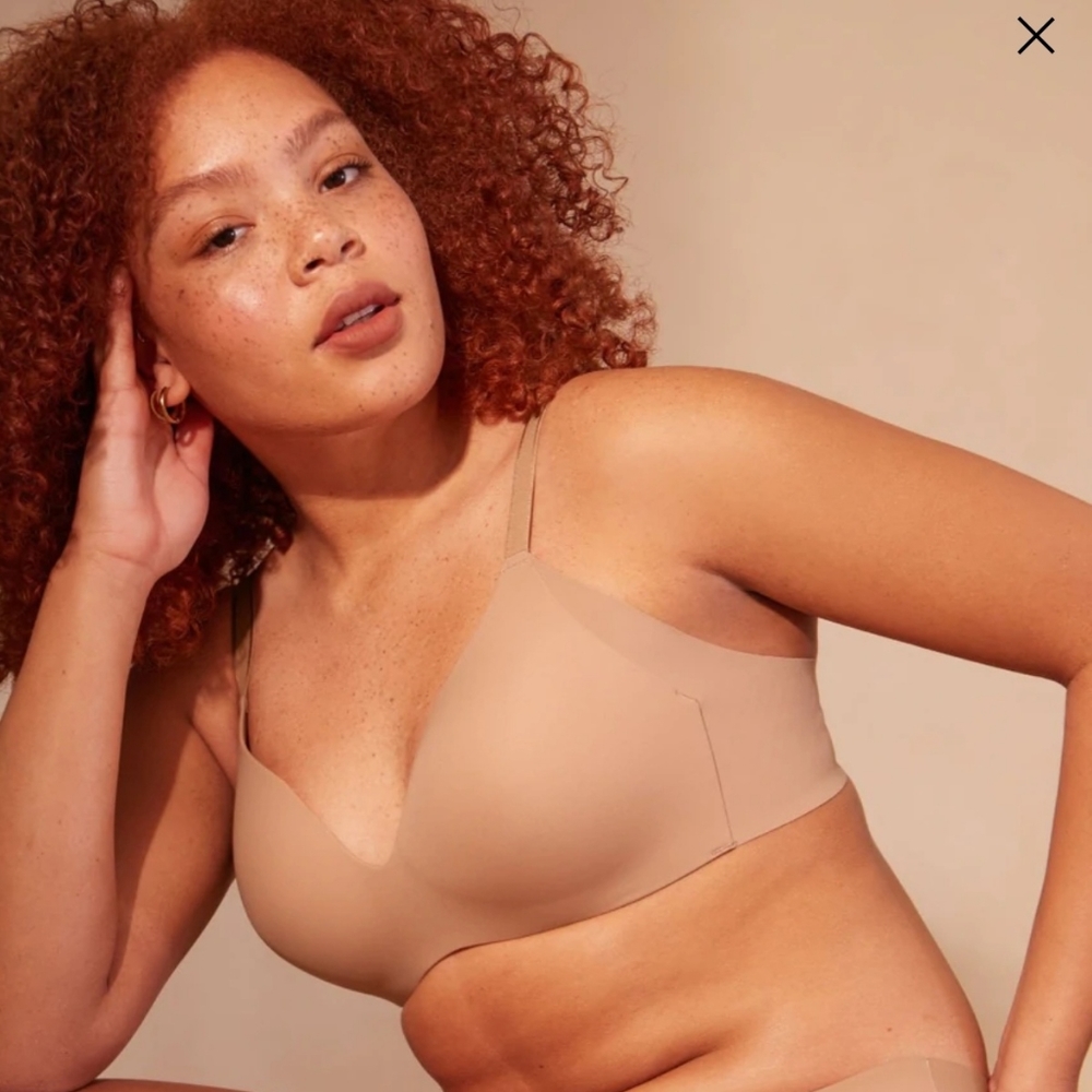 Knix WingWoman Contour Bra size 6+ + in nude Color